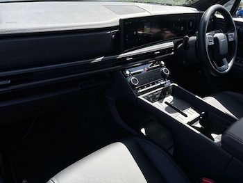 Used Hyundai Santa Fe 2025 for sale - 79385898: Photo