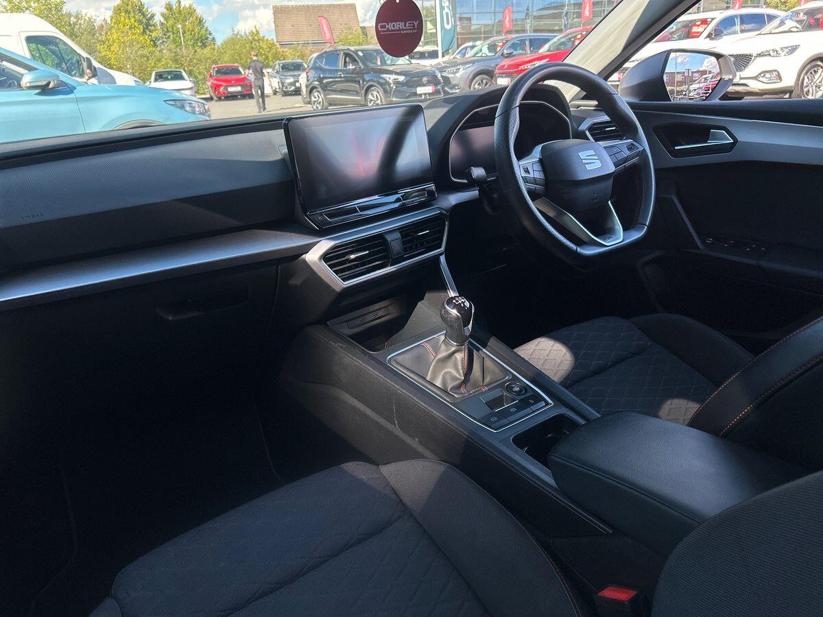 Used SEAT Leon 2021 for sale - 76604171: Photo 2