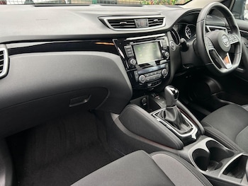 Used Nissan Qashqai 2021 for sale - 77601657: Photo