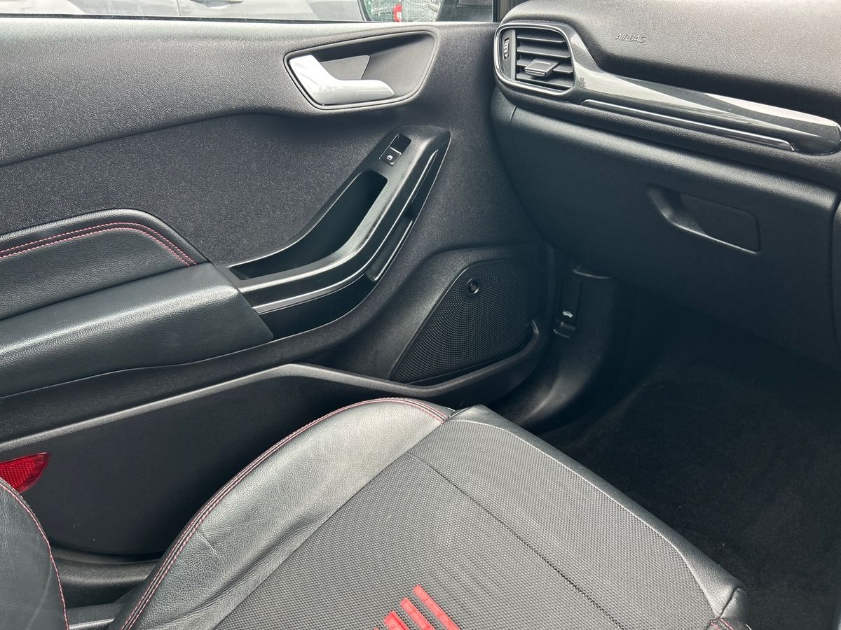 Used Ford Fiesta 2020 for sale - 77775830: Photo 41