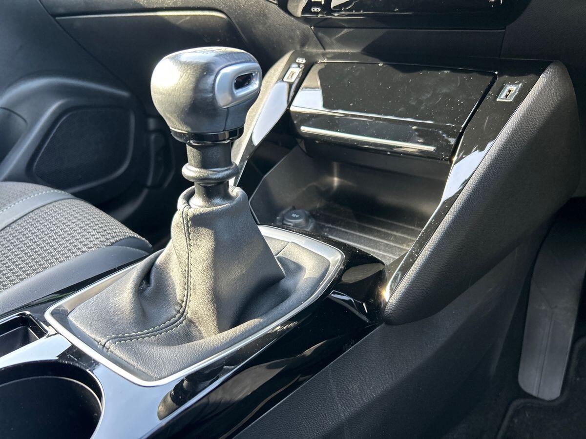 Used Peugeot 2008 2021 for sale - 77943682: Photo 39