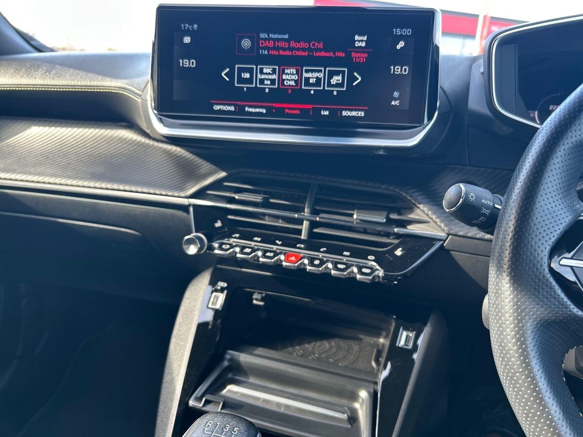 Used Peugeot 2008 2021 for sale - 77943682: Photo 9