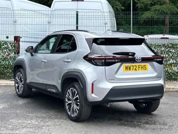 Used Toyota Yaris Cross 2022 for sale - 75131396: Photo
