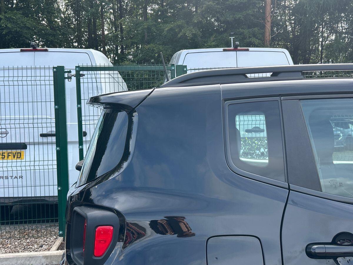 Used Jeep Renegade 2019 for sale - 76495334: Photo 37