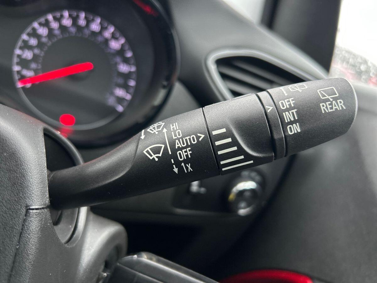 Used Vauxhall Crossland 2021 for sale - 76890310: Photo 31