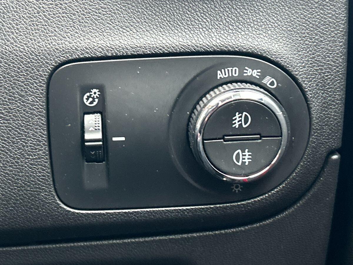 Used Vauxhall Crossland 2021 for sale - 76890310: Photo 43