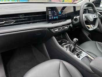 Used MG MG HS 2025 for sale - 76718534: Photo