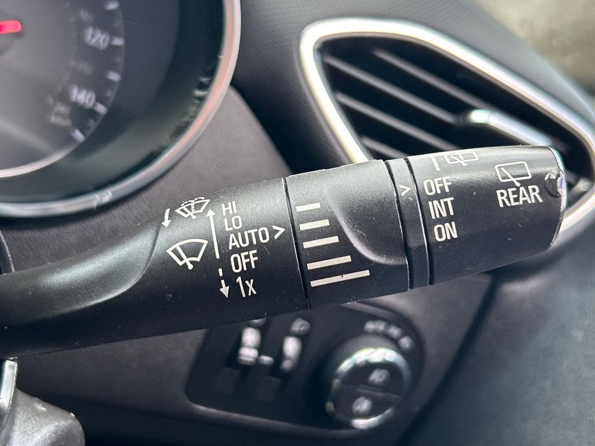 Used Vauxhall Crossland X 2019 for sale - 78201700: Photo 32