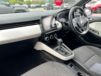 Used Renault Clio 2022 for sale - 77458827: Photo