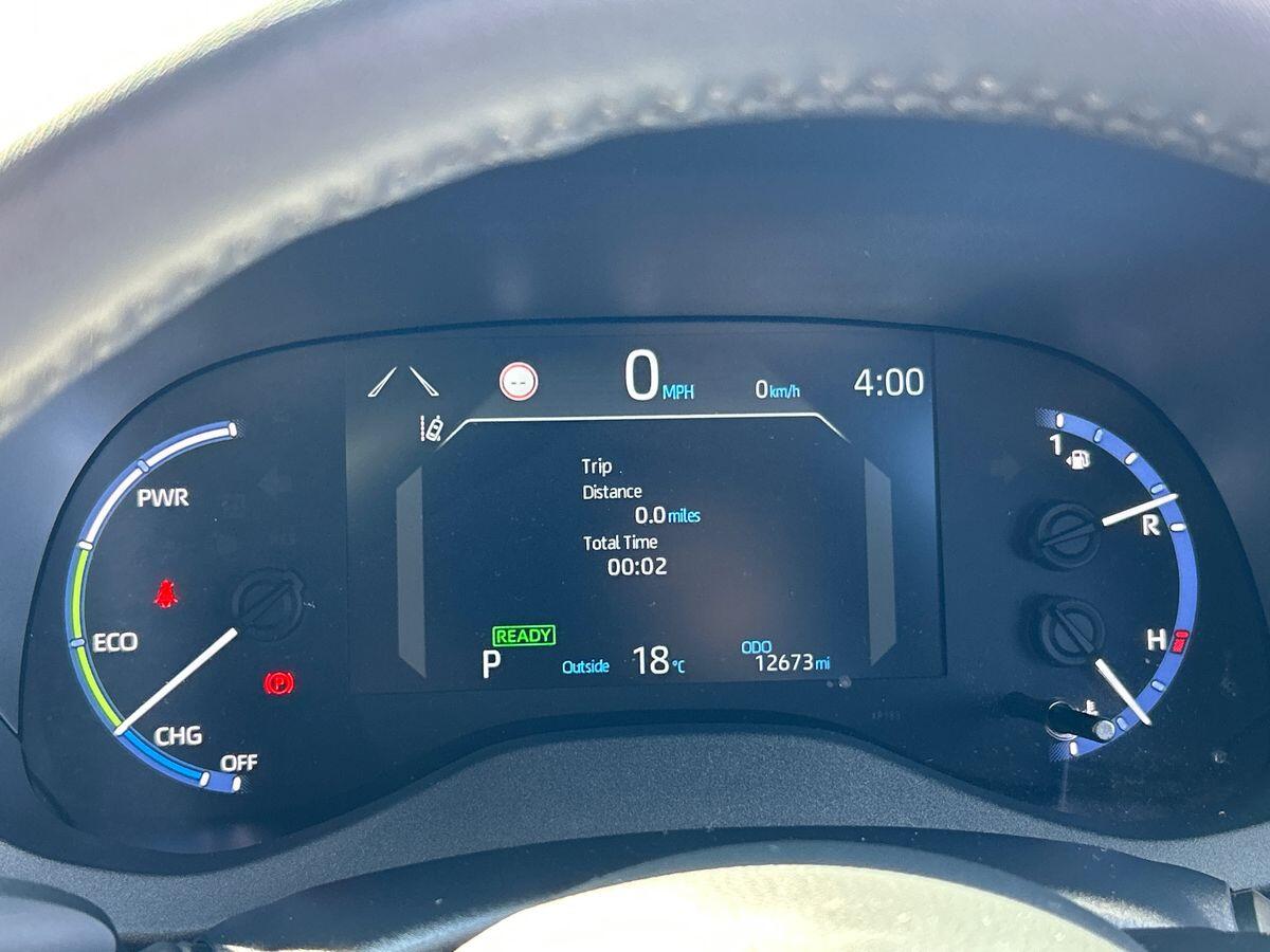 Used Toyota Yaris Cross 2024 for sale - 77458913: Photo 15