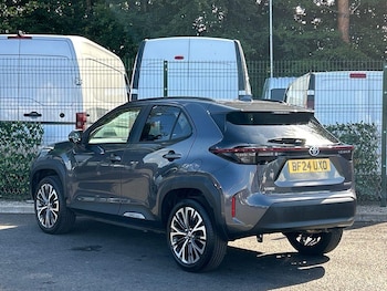 Used Toyota Yaris Cross 2024 for sale - 77458913: Photo