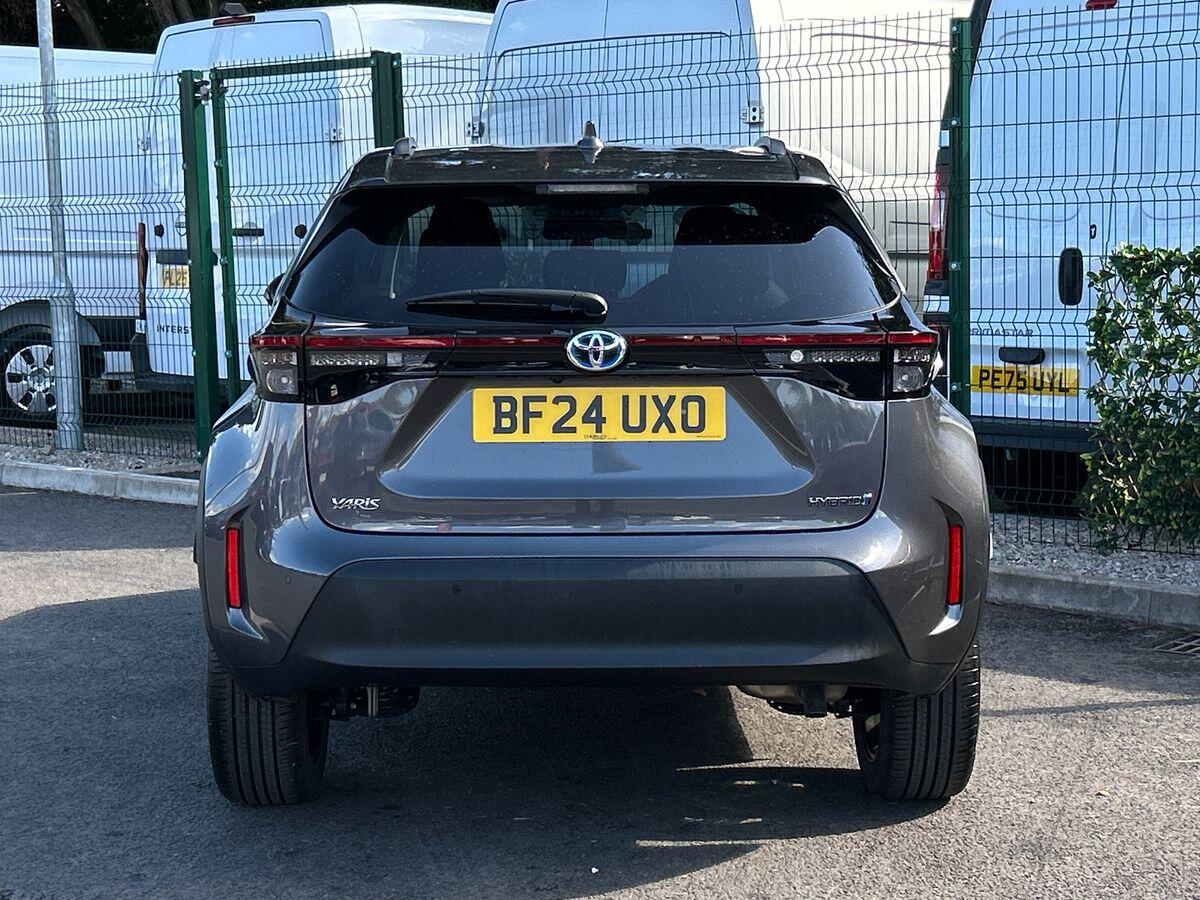 Used Toyota Yaris Cross 2024 for sale - 77458913: Photo 5