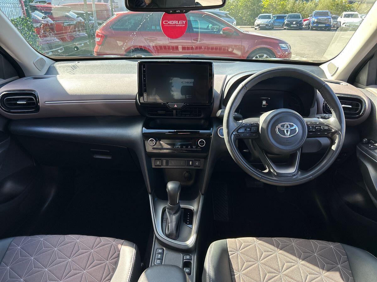 Used Toyota Yaris Cross 2024 for sale - 77458913: Photo 7