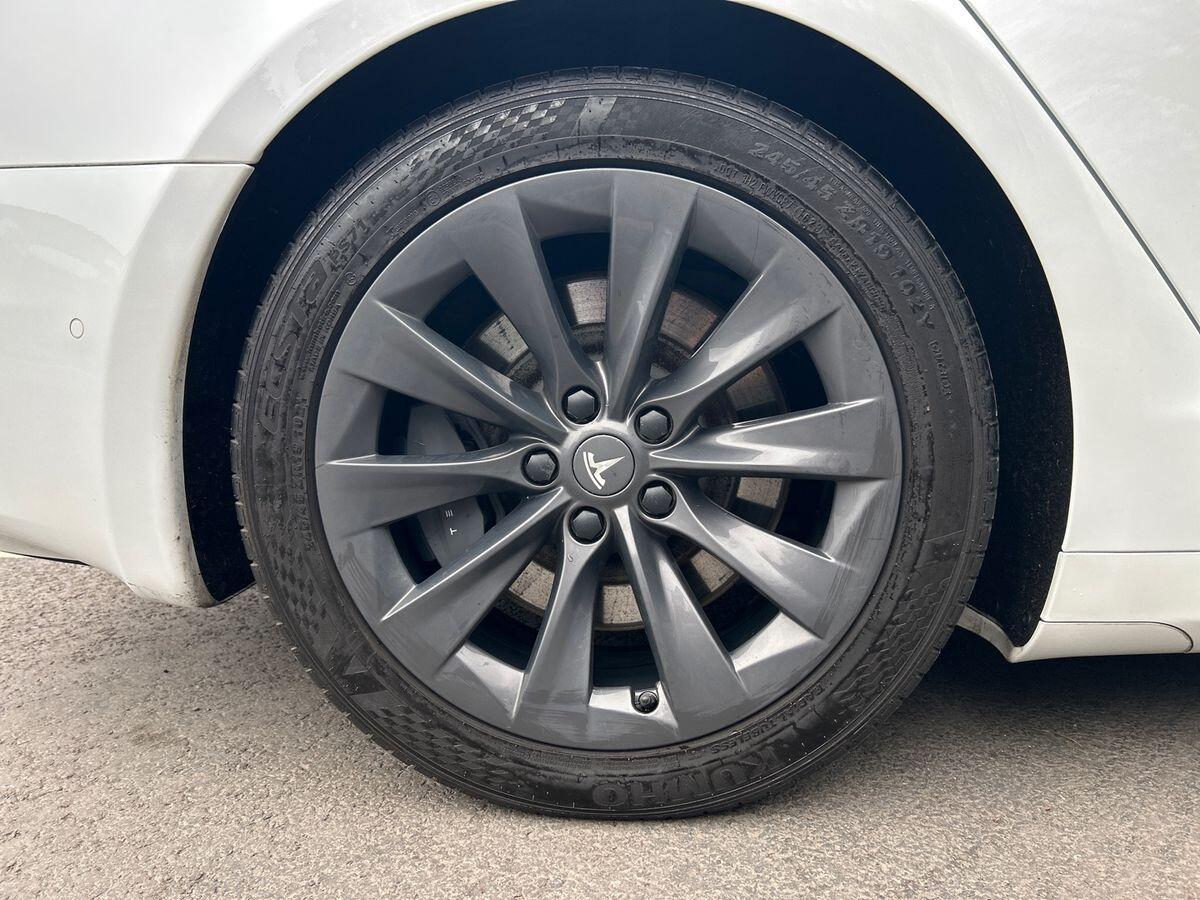 Used Tesla Model S 2019 for sale - 78213446: Photo 12