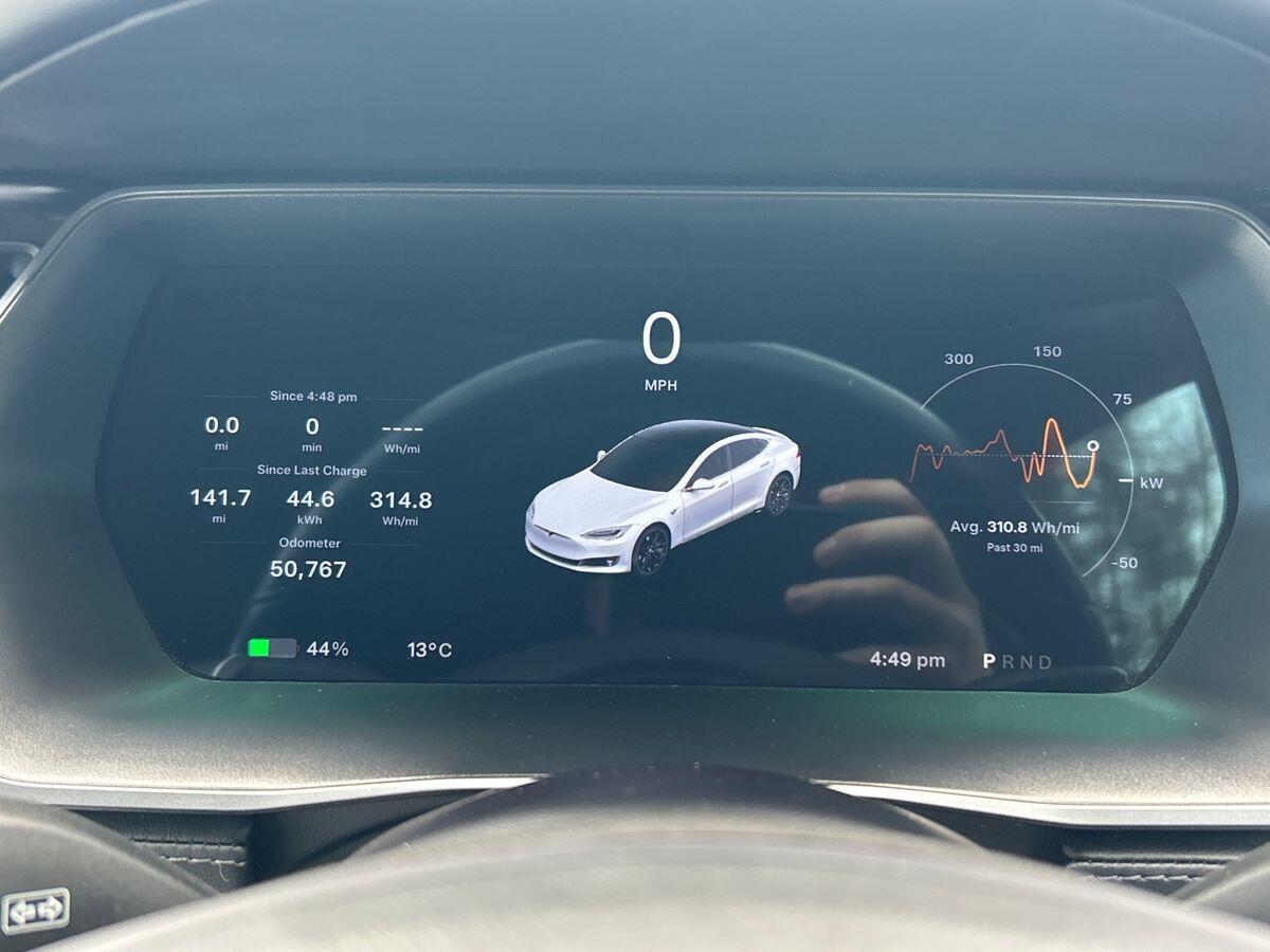 Used Tesla Model S 2019 for sale - 78213446: Photo 15