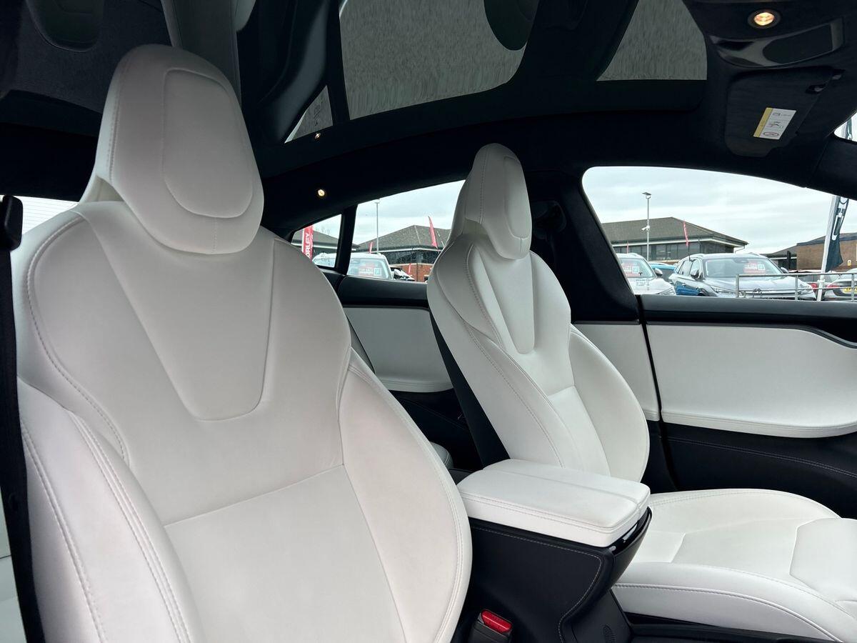 Used Tesla Model S 2019 for sale - 78213446: Photo 18
