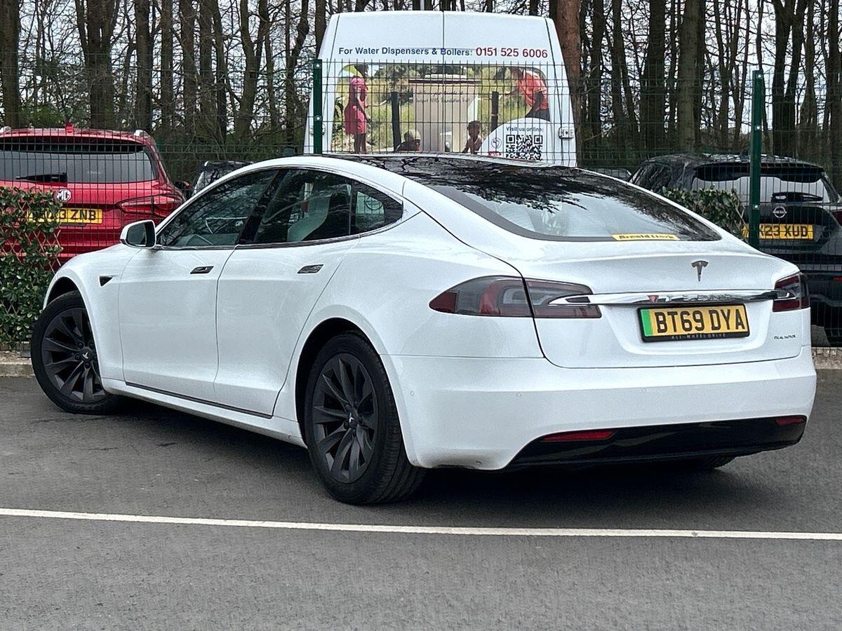 Used Tesla Model S 2019 for sale - 78213446: Photo 3