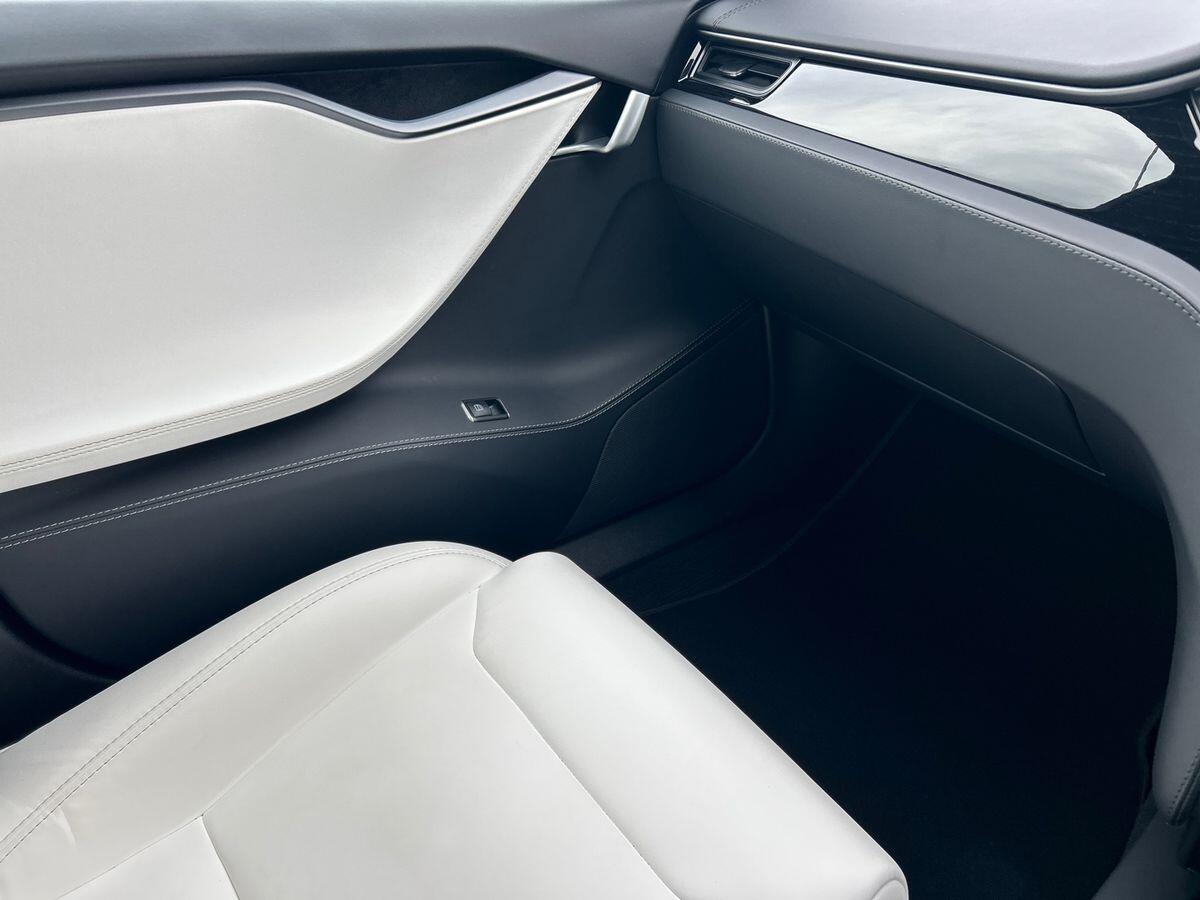 Used Tesla Model S 2019 for sale - 78213446: Photo 39