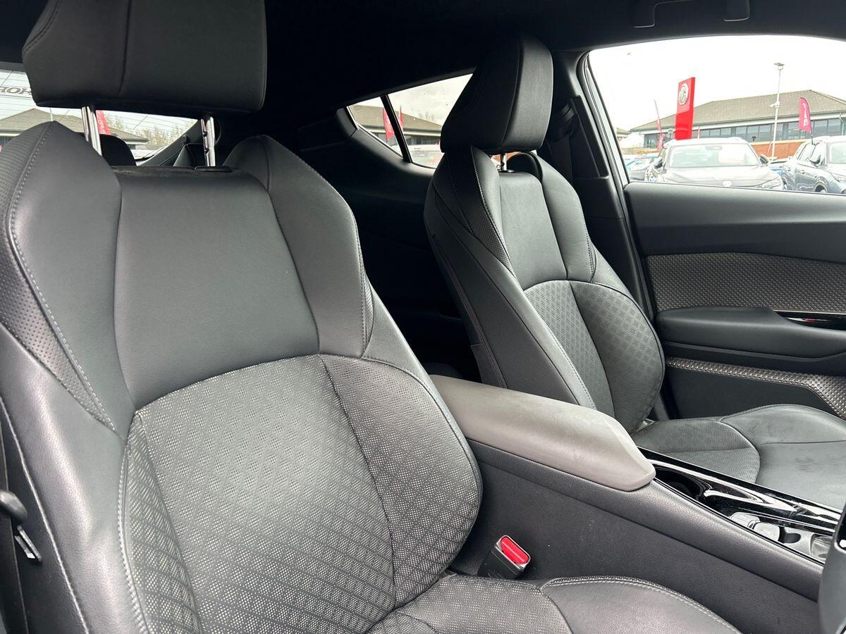 Used Toyota C-HR 2022 for sale - 78026629: Photo 19