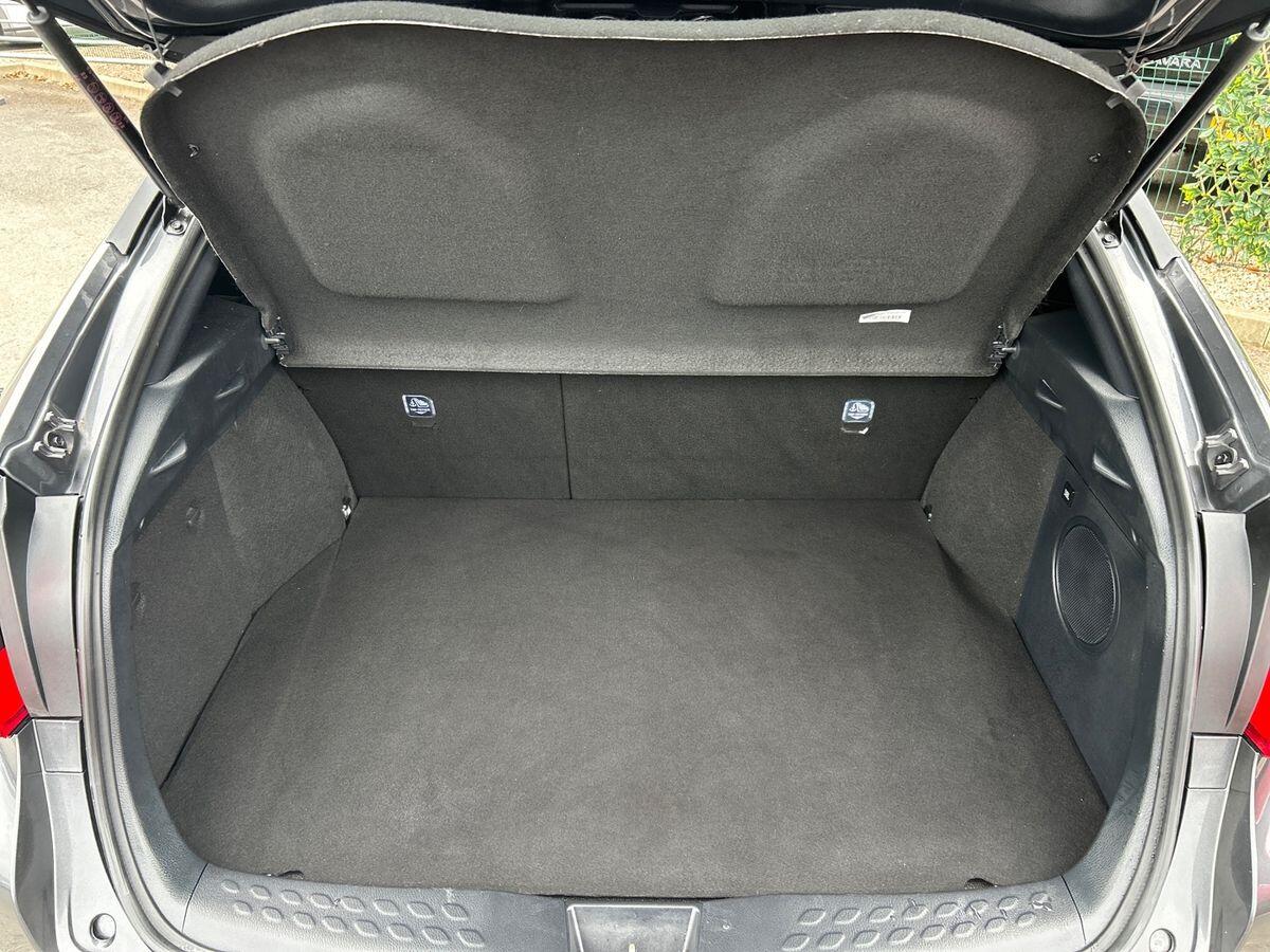 Used Toyota C-HR 2022 for sale - 78026629: Photo 22