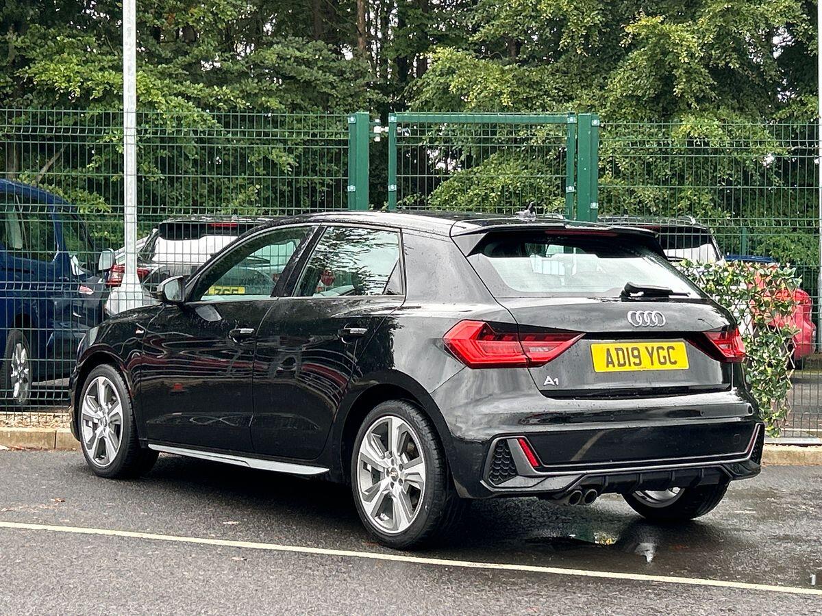 Used Audi A1 2019 for sale - 76143758: Photo 3