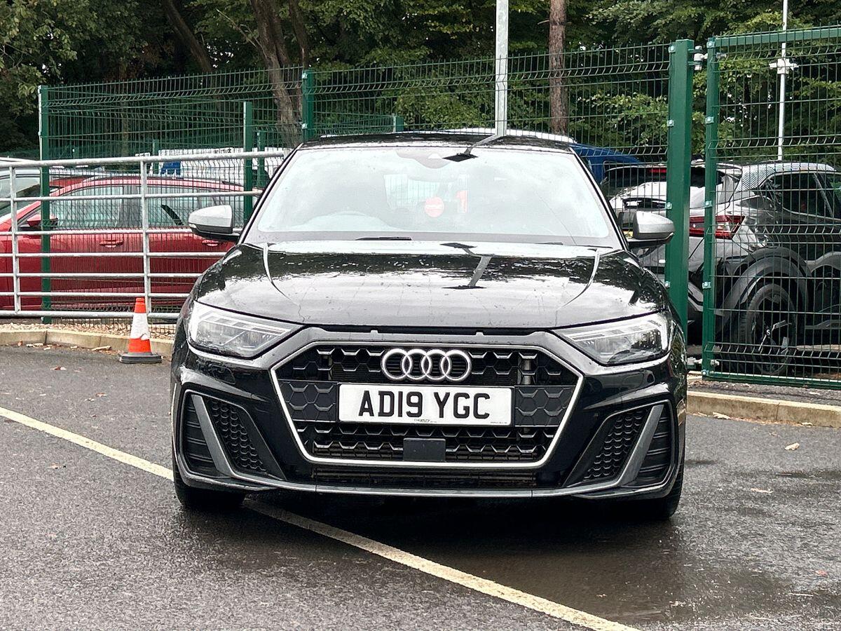 Used Audi A1 2019 for sale - 76143758: Photo 4