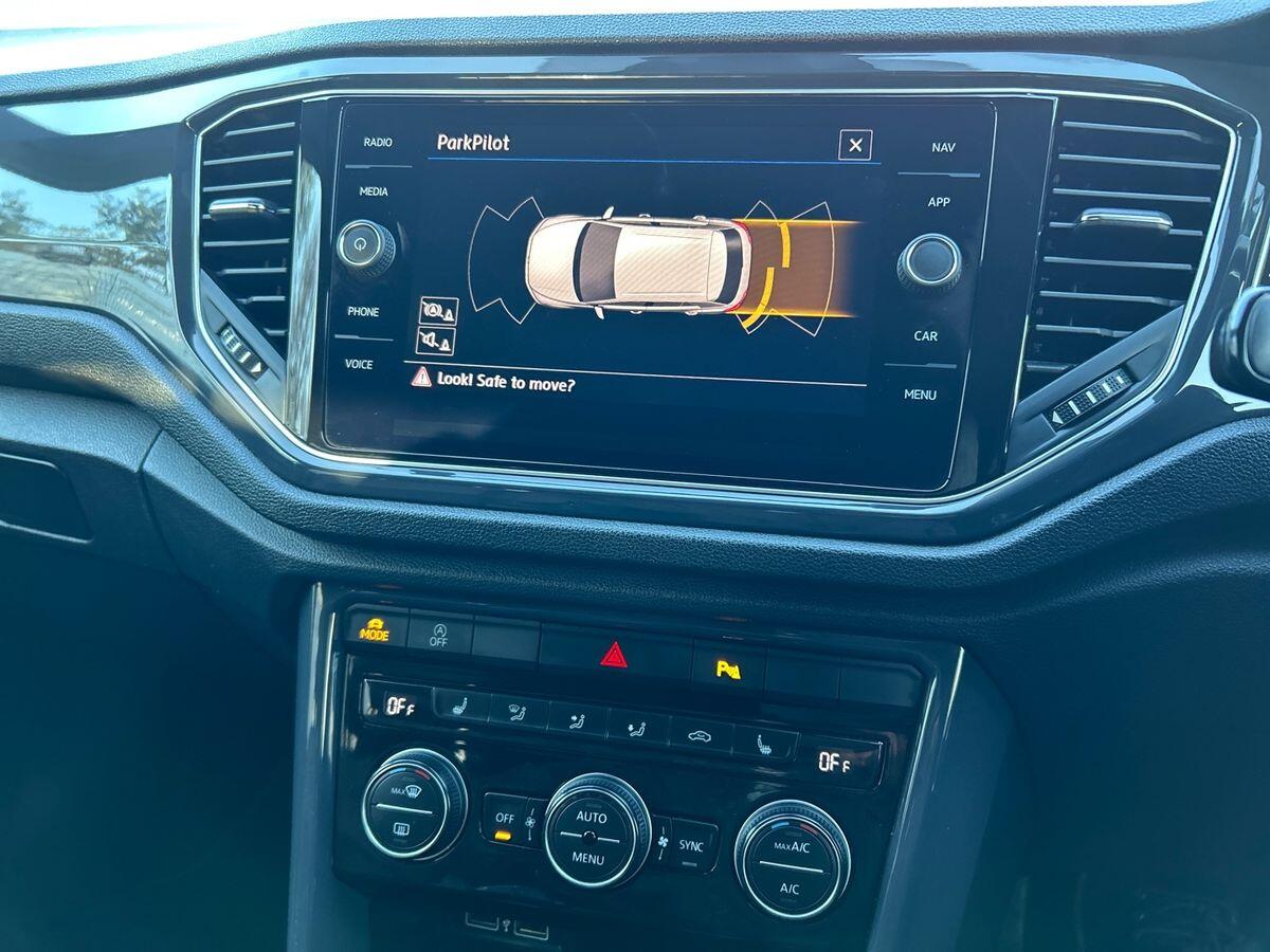 Used Volkswagen T-Roc 2018 for sale - 77002112: Photo 17