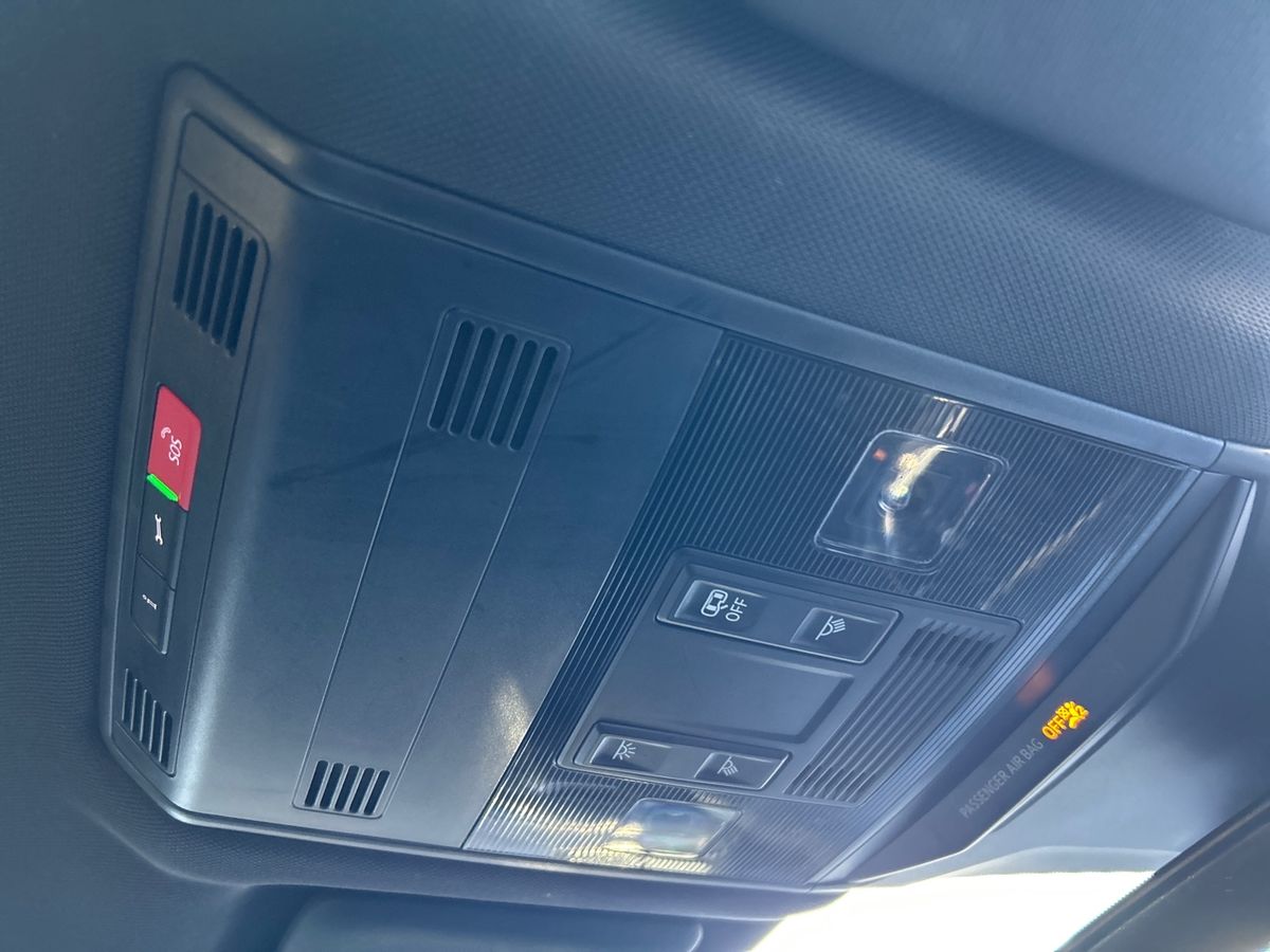 Used Volkswagen T-Roc 2018 for sale - 77002112: Photo 39