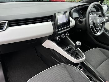 Used Renault Clio 2022 for sale - 79705244: Photo