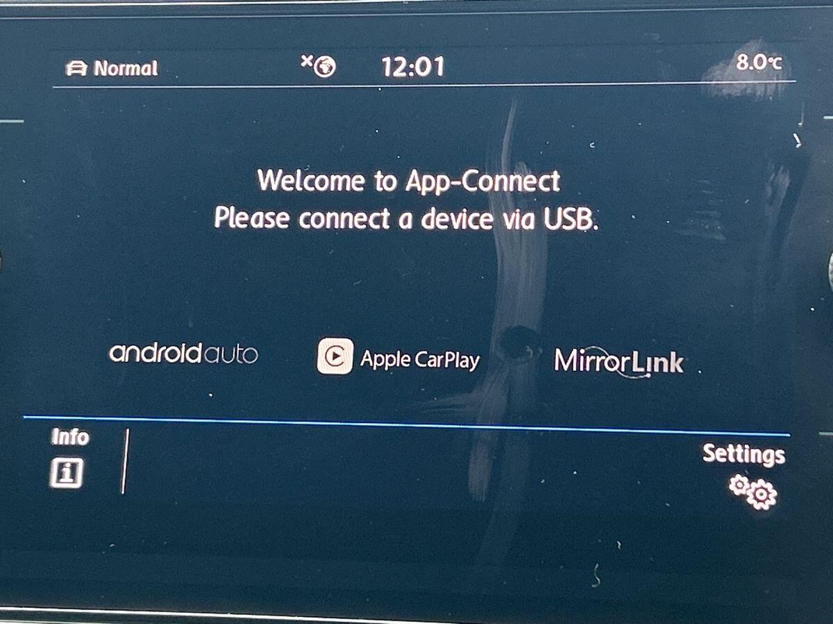 Used Volkswagen T-Roc 2019 for sale - 77620429: Photo 32