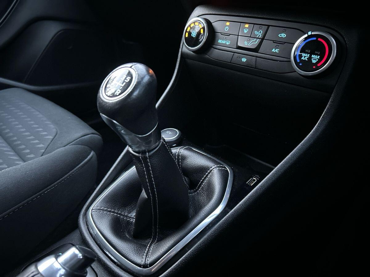 Used Ford Fiesta 2018 for sale - 76845598: Photo 36