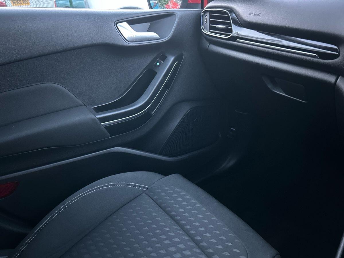 Used Ford Fiesta 2018 for sale - 76845598: Photo 41