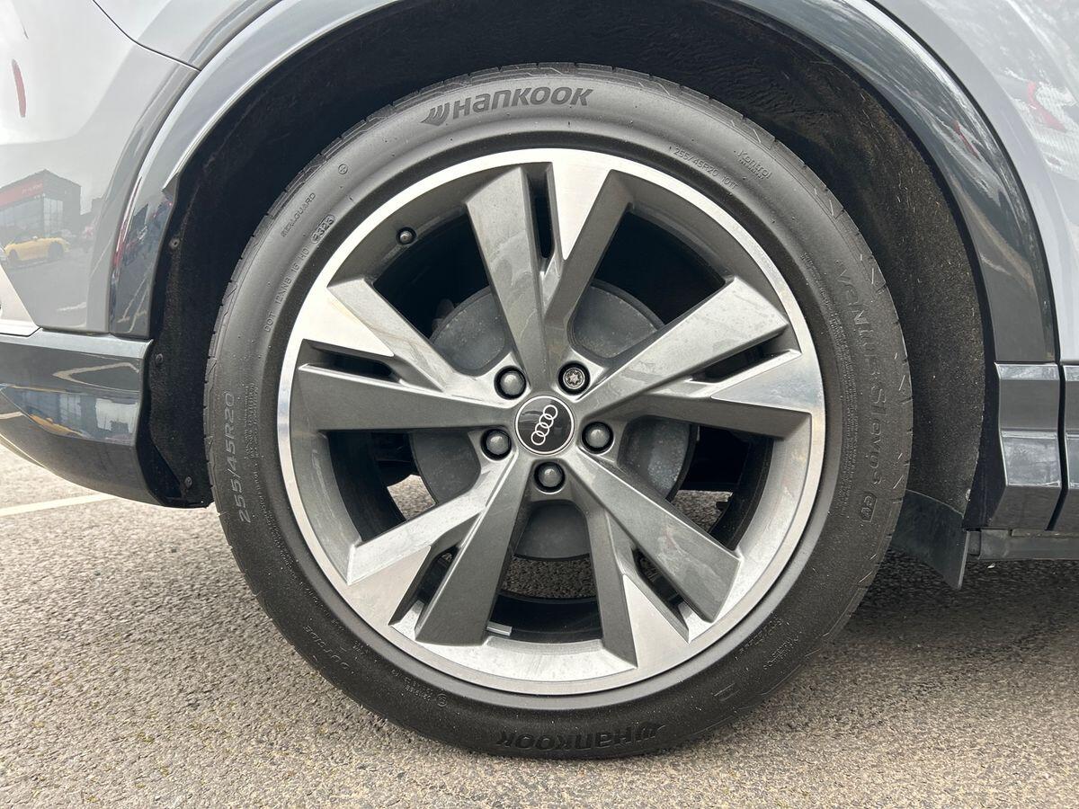 Used Audi Q4 e-tron 2024 for sale - 77601577: Photo 12