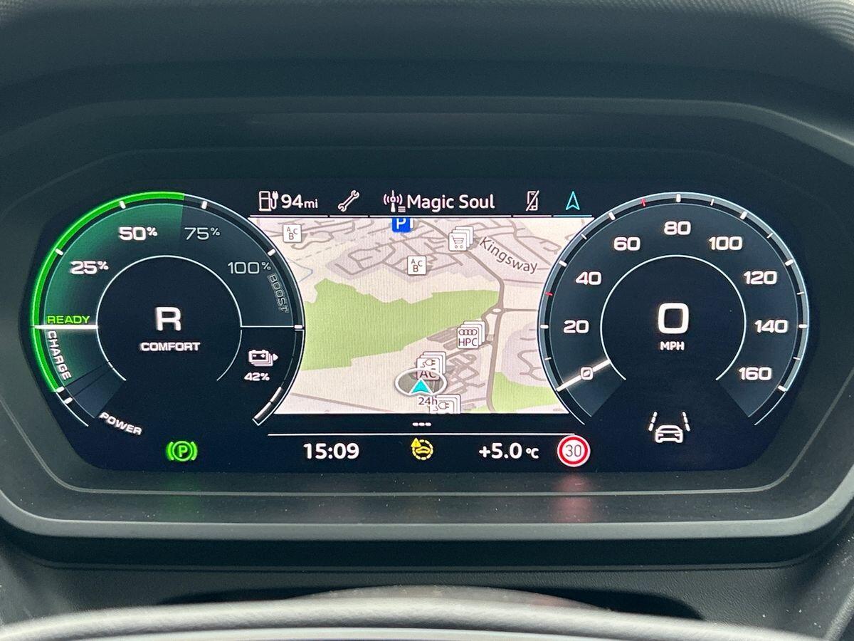 Used Audi Q4 e-tron 2024 for sale - 77601577: Photo 15