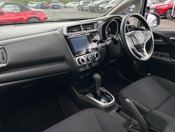 Used Honda Jazz 2018 for sale - 75690358: Photo