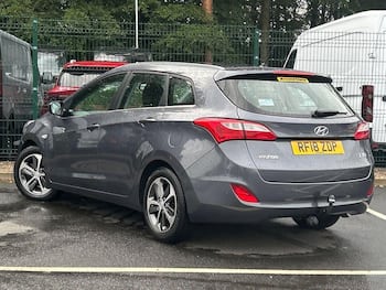Used Hyundai i30 2018 for sale - 79705376: Photo