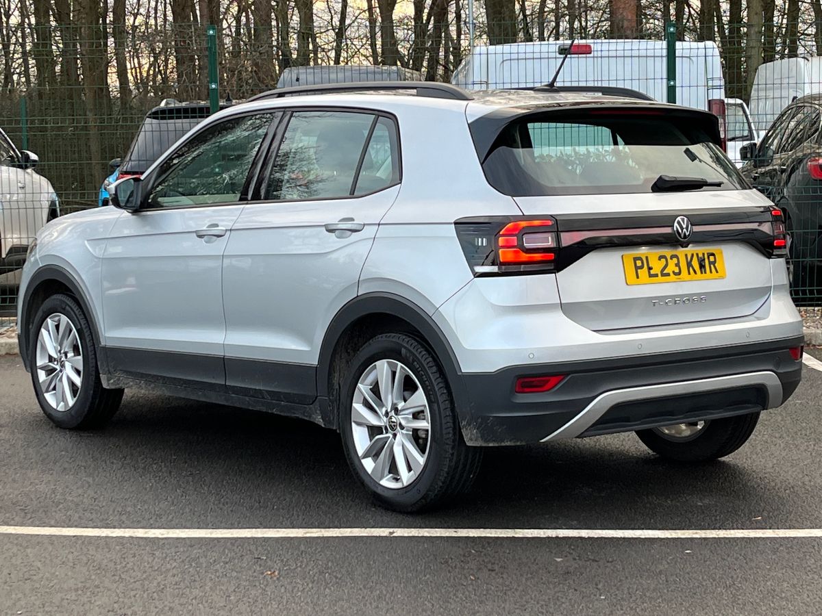Used Volkswagen T-Cross 2023 for sale - 77324060: Photo 3