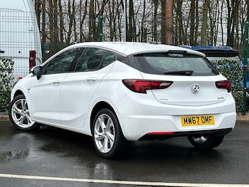 Used Vauxhall Astra 2017 for sale - 77567875: Photo