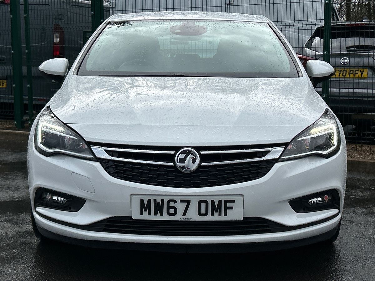 Used Vauxhall Astra 2017 for sale - 77567875: Photo 4