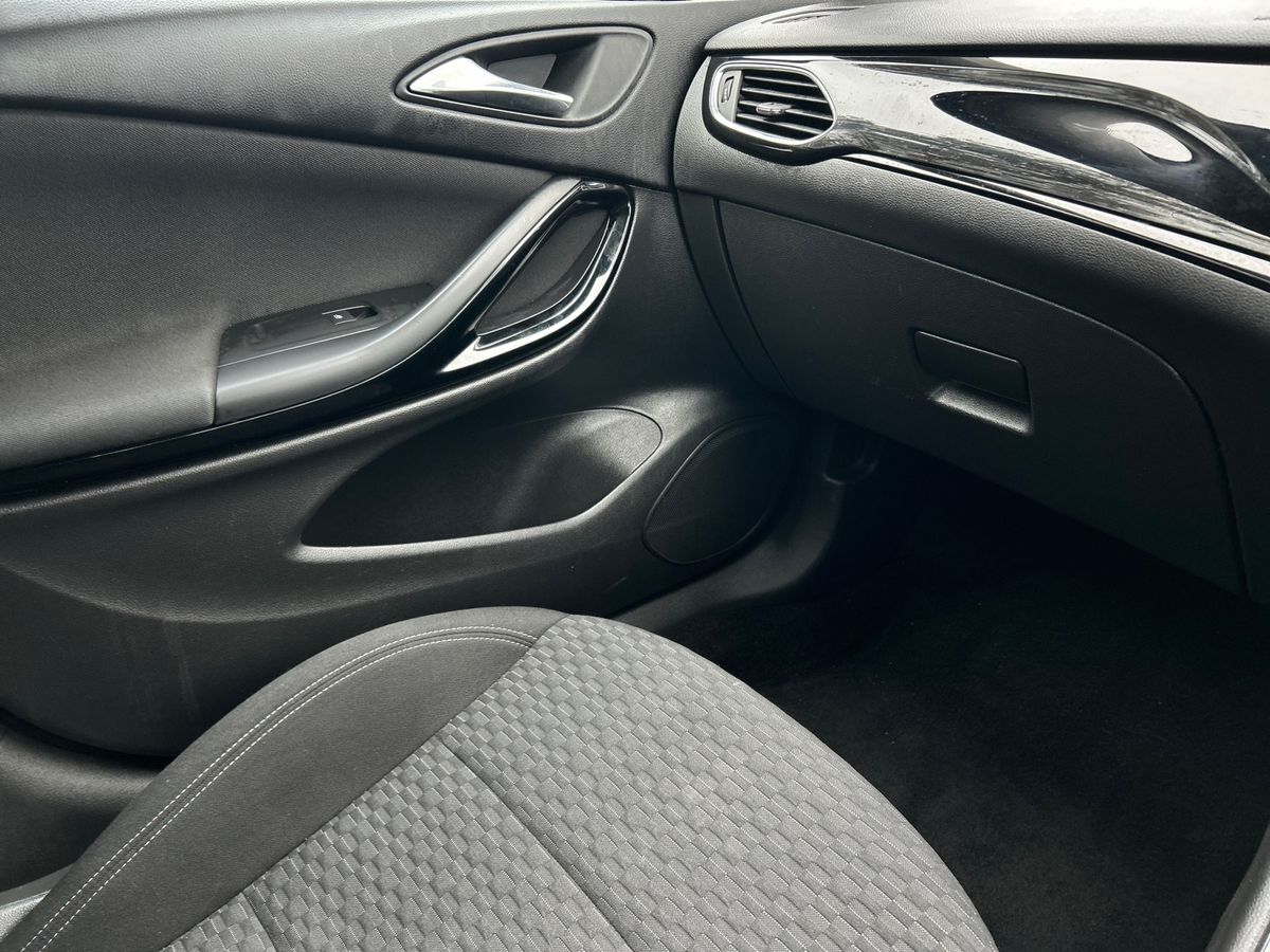 Used Vauxhall Astra 2017 for sale - 77567875: Photo 41