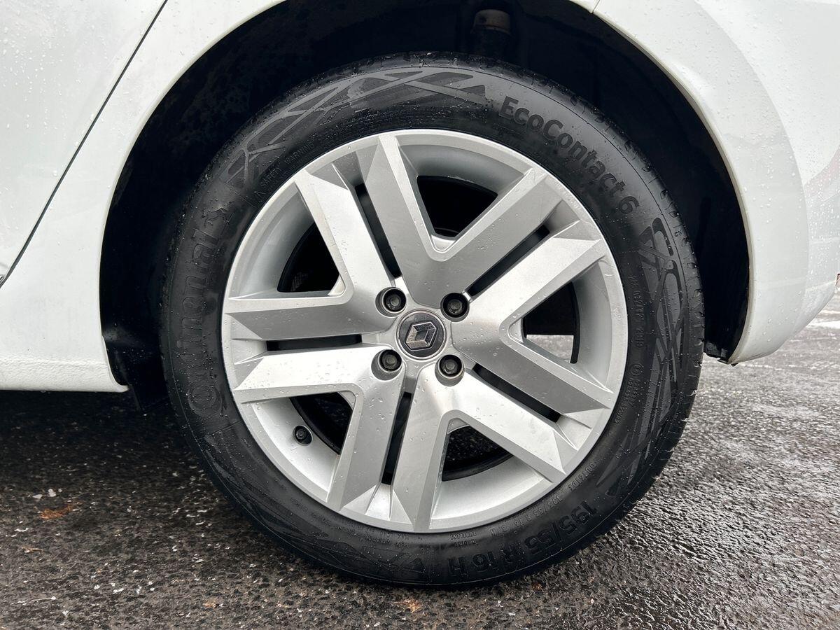 Used Renault Clio 2019 for sale - 77123678: Photo 11