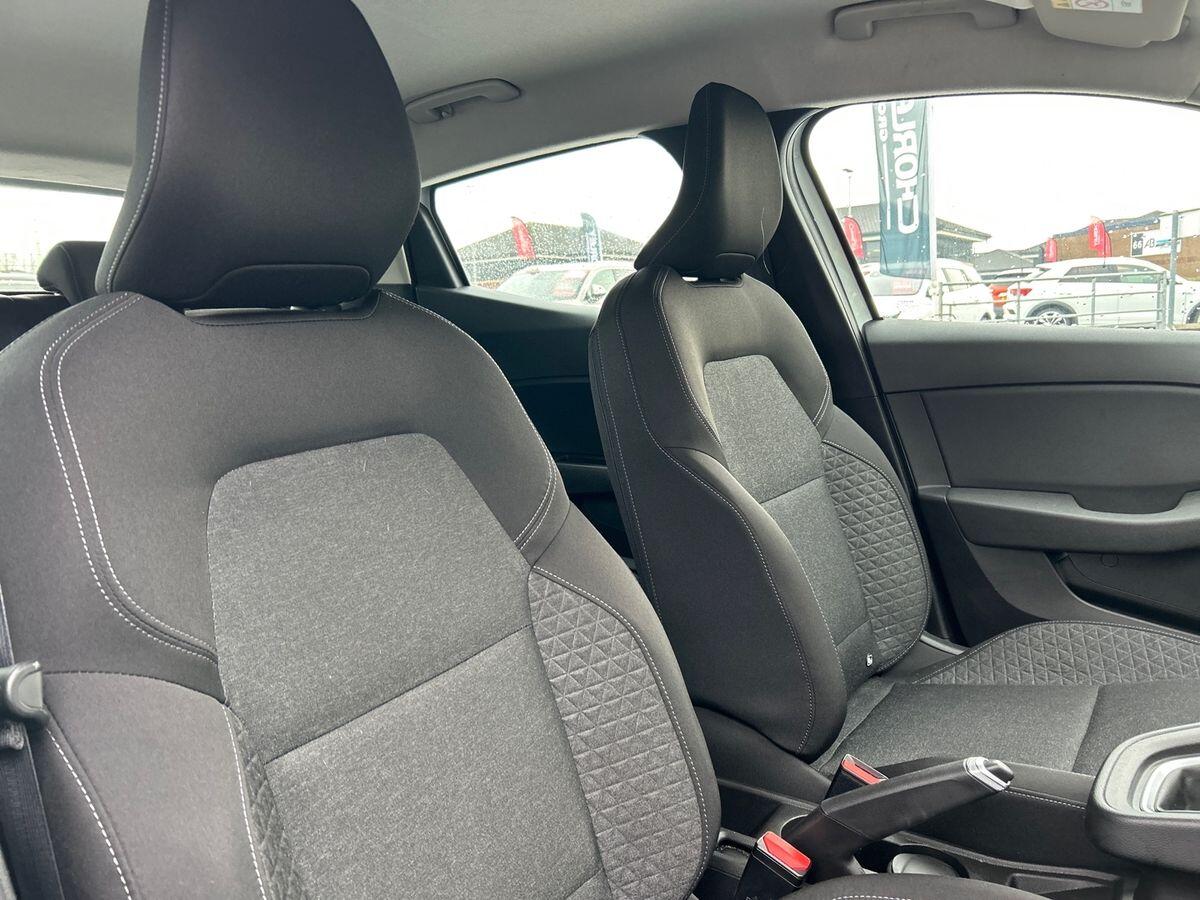 Used Renault Clio 2019 for sale - 77123678: Photo 18