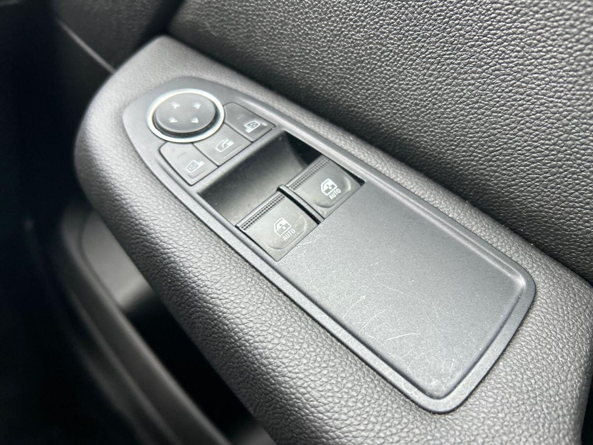 Used Renault Clio 2019 for sale - 77123678: Photo 44