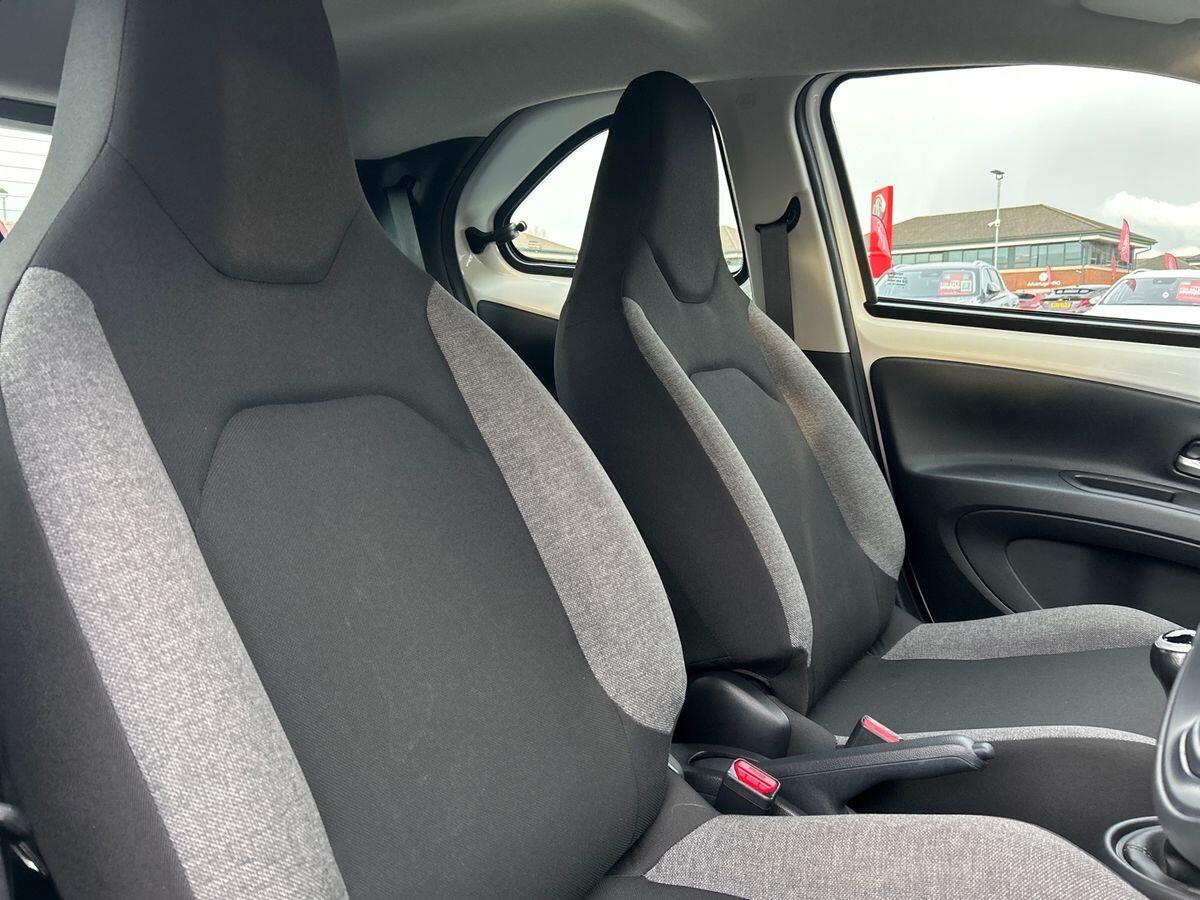 Used Toyota Aygo X 2023 for sale - 77348273: Photo 18