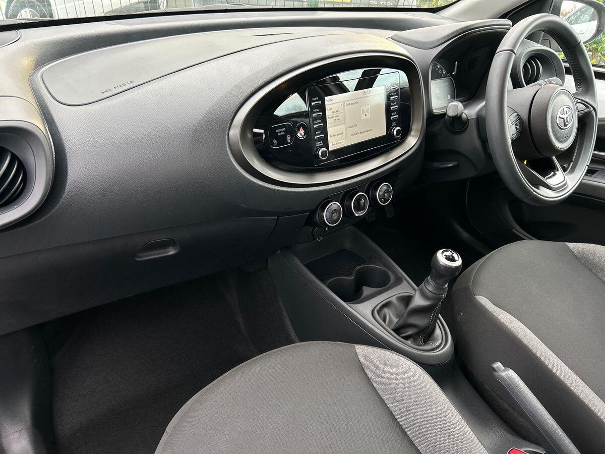Used Toyota Aygo X 2023 for sale - 77348273: Photo 2