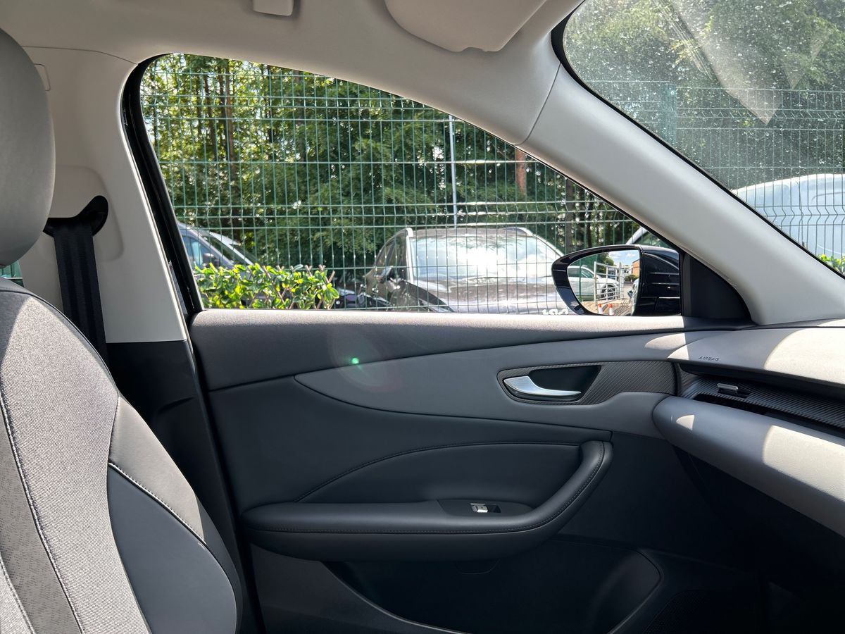 Vehicle 29
