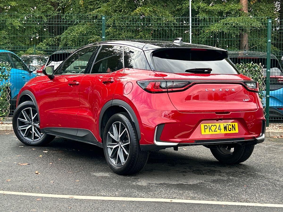 Used Lexus LBX 2024 for sale - 76299903: Photo 3