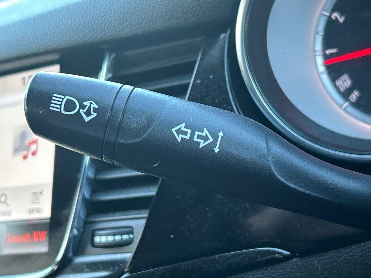 Used Vauxhall Astra 2017 for sale - 76576185: Photo 33