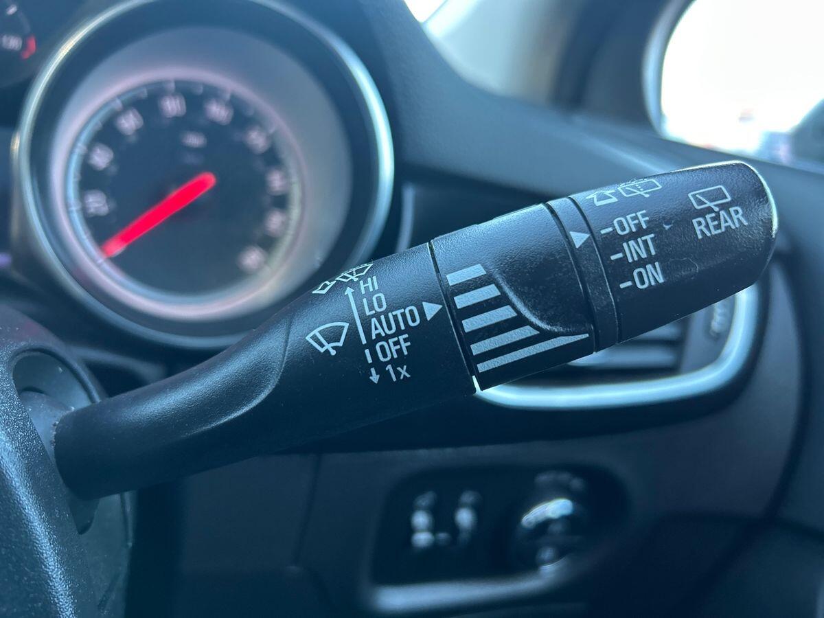 Used Vauxhall Astra 2017 for sale - 76576185: Photo 34