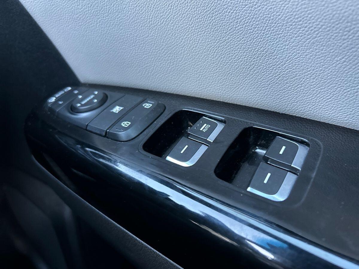 Used Kia Sportage 2017 for sale - 76641735: Photo 46